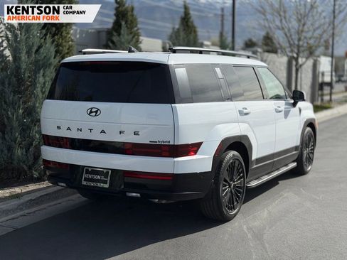 Used 2025 Hyundai Santa Fe Calligraphy AWD/4WD image 9