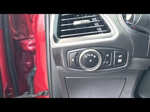 Certified 2023 Ford Edge SEL w/ Convenience Package AWD/4WD image 15