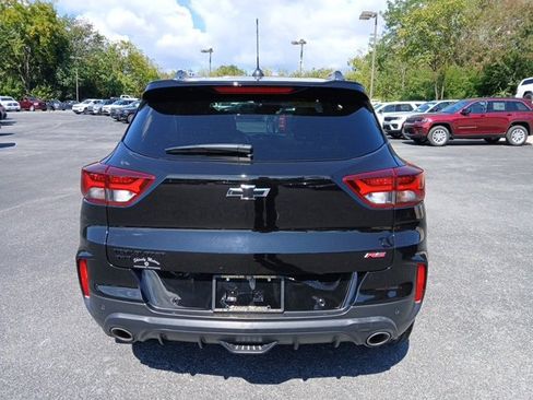 Used 2022 Chevrolet TrailBlazer RS w/ Sun and Liftgate Package image 5