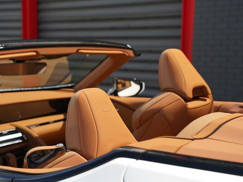 Used 2021 Lexus LC 500 Convertible w/ Touring Package RWD image 12