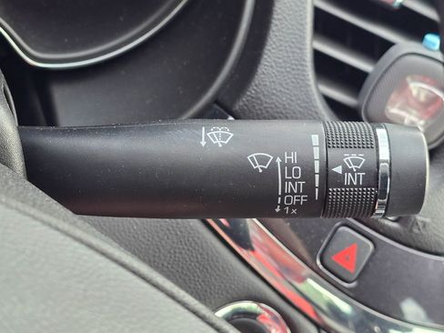 Certified 2018 Chevrolet Impala Premier FWD image 22