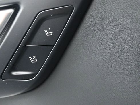 Used 2024 Kia EV6 Light image 17