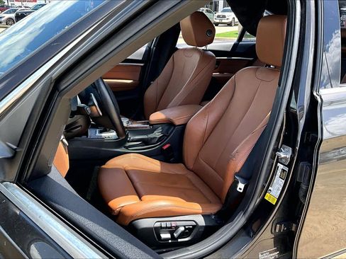 Used 2016 BMW 340i Sedan RWD image 8