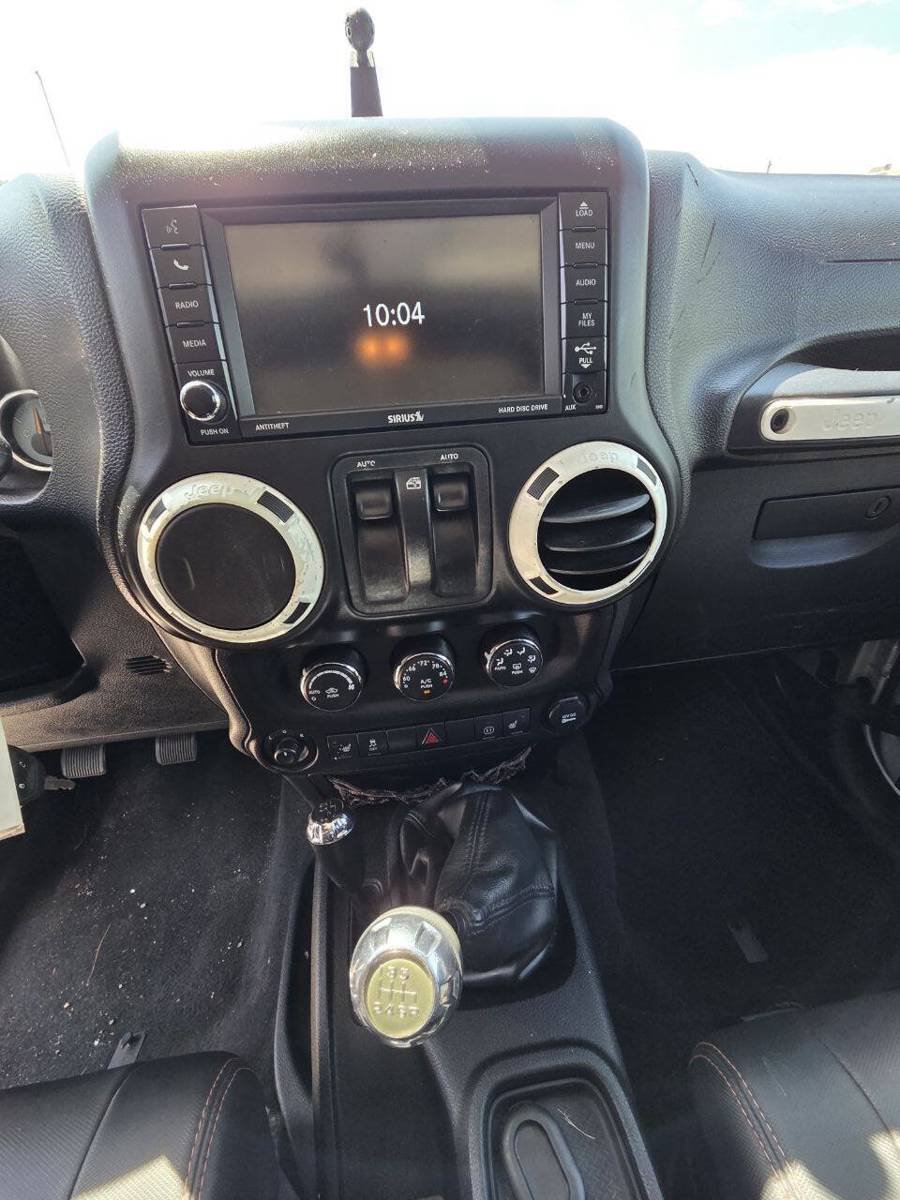 Used 2012 Jeep Wrangler Sahara AWD/4WD image 20
