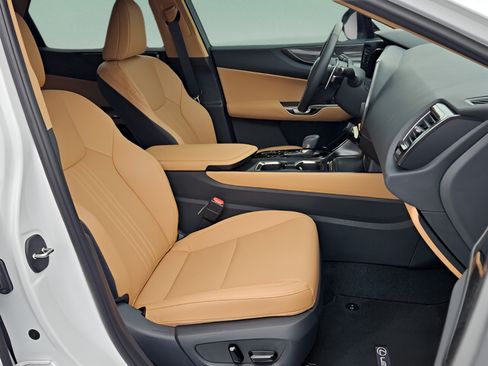 Used 2026 Lexus NX 350 AWD w/ Accessory Package (2T) image 25