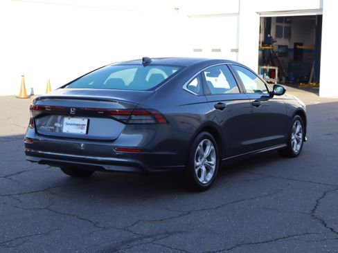 Used 2024 Honda Accord LX image 10