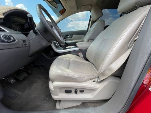 Used 2013 Ford Edge SEL FWD image 12