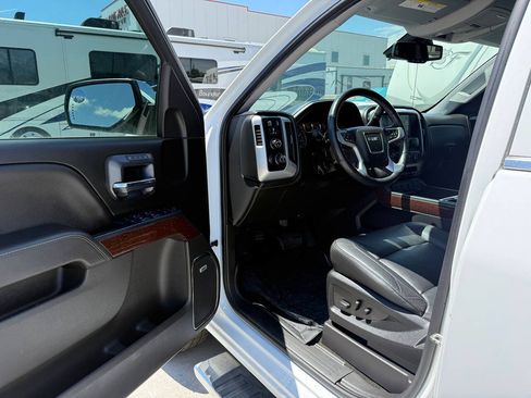 Used 2018 GMC Sierra 1500 SLT AWD/4WD image 13