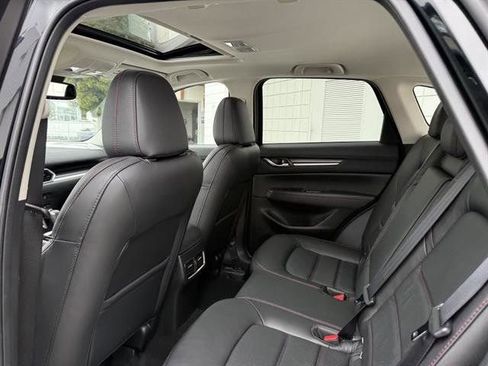 New 2025 MAZDA CX-5 Carbon Edition image 16
