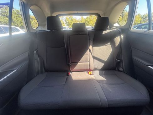 Used 2025 Toyota RAV4 LE image 88