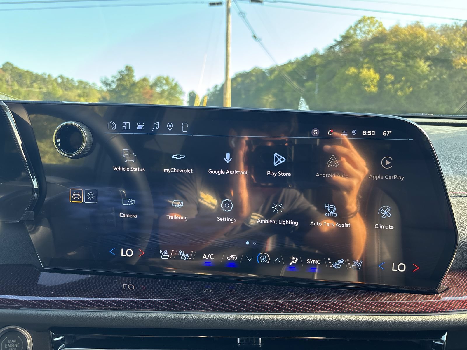 New 2027 Chevrolet Traverse RS AWD/4WD image 19