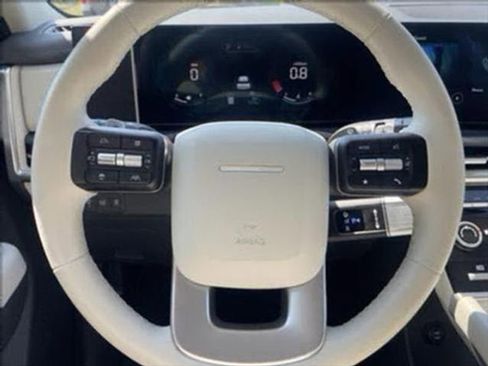 New 2025 Hyundai Santa Fe SE image 29