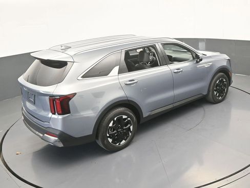 Used 2025 Kia Sorento S FWD image 52