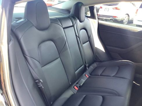 Used 2021 Tesla Model 3 Long Range AWD/4WD image 14