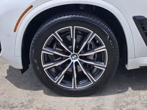 Used 2026 BMW X5 xDrive40i AWD/4WD image 8