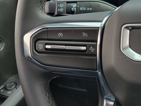 New 2026 GMC Canyon Elevation w/ Convenience Package RWD image 24