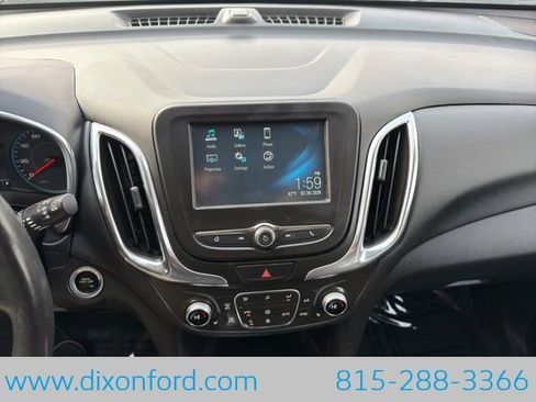 Used 2018 Chevrolet Equinox LT FWD image 12