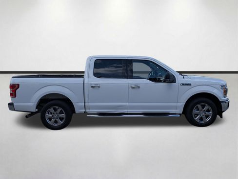 Used 2018 Ford F150 XLT w/ Equipment Group 301A Mid RWD image 3