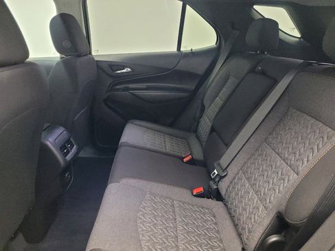 Used 2024 Chevrolet Equinox LT FWD image 18