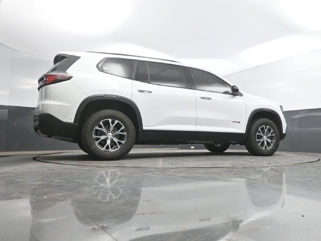 Used 2026 GMC Acadia AT4 w/ Super Cruise Package AWD/4WD image 48