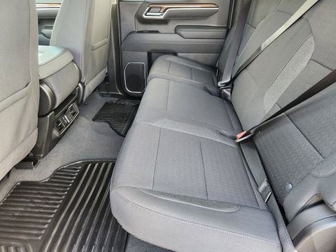 Used 2026 Chevrolet Silverado 1500 LT AWD/4WD image 30