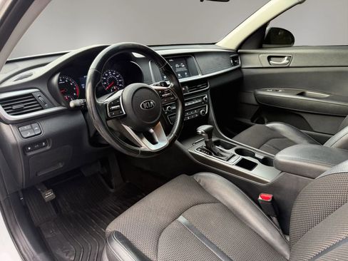 Used 2020 Kia Optima S FWD image 14
