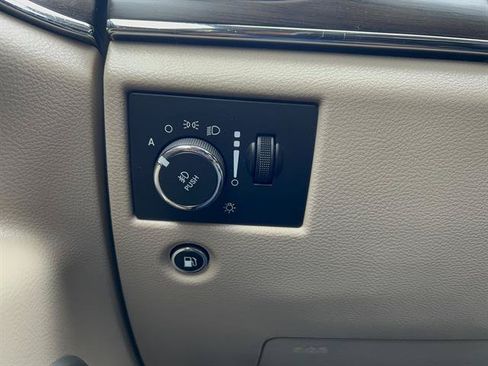 Used 2021 Jeep Grand Cherokee Summit AWD/4WD image 26