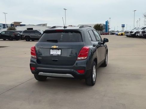 Used 2021 Chevrolet Trax LT image 8