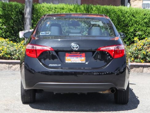 Used 2019 Toyota Corolla LE w/ Carpet Mat Package (TMS) FWD image 7