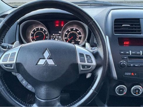 Used 2011 Mitsubishi Outlander Sport SE image 11