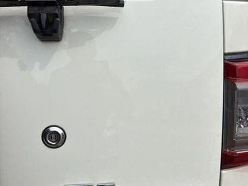 Used 2014 Toyota FJ Cruiser 4WD w/ Convenience Package image 6