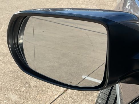 Used 2015 Honda CR-V EX image 11