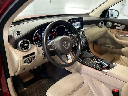 Used 2017 Mercedes-Benz GLC 300 4MATIC image 14