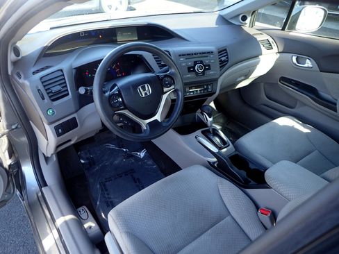 Used 2012 Honda Civic Hybrid Sedan image 9