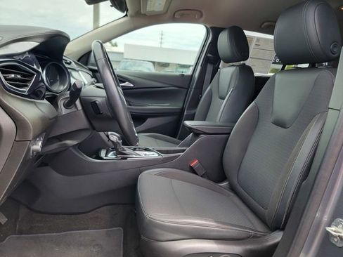 Used 2020 Buick Encore GX Select AWD/4WD image 19