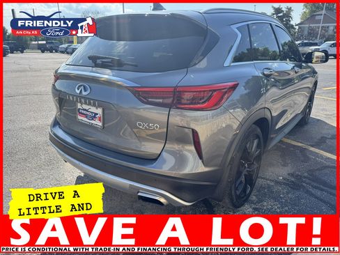 Used 2021 INFINITI QX50 Autograph w/ Premium White Leather Package image 8