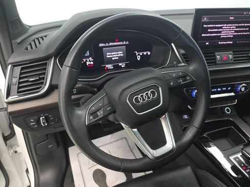 Used 2023 Audi Q5 2.0T Premium Plus w/ Premium Plus Package AWD/4WD image 10