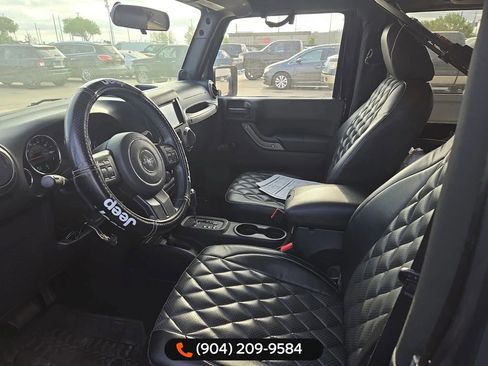 Used 2014 Jeep Wrangler Sport image 3
