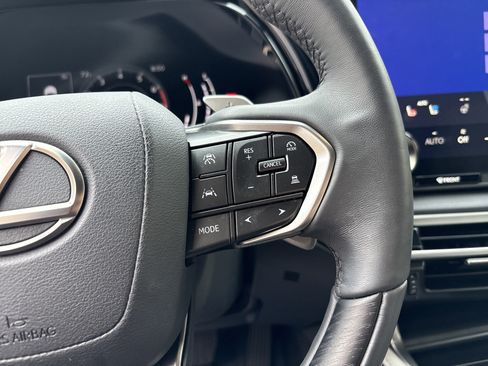 Used 2023 Lexus RX 350 Premium w/ Accessory Package image 20