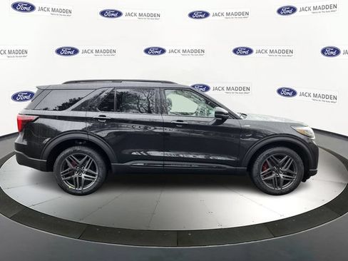 New 2026 Ford Explorer ST-Line w/ ST-Line Street Pack AWD/4WD image 6