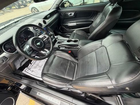 Used 2022 Ford Mustang GT Premium w/ Equipment Group 401A RWD image 19