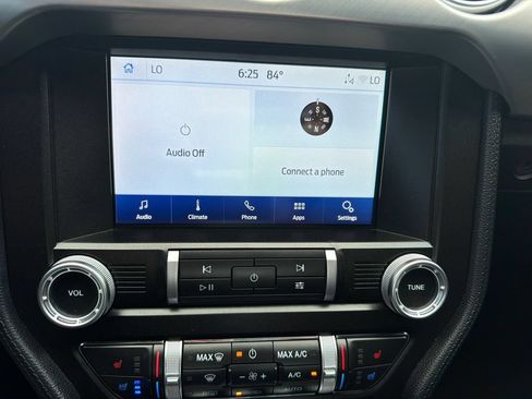 Used 2020 Ford Mustang Premium RWD image 24