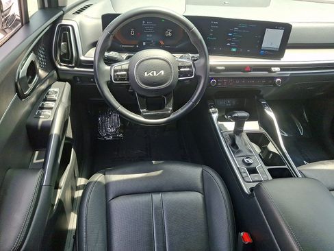 Certified 2024 Kia Sorento S AWD/4WD image 11