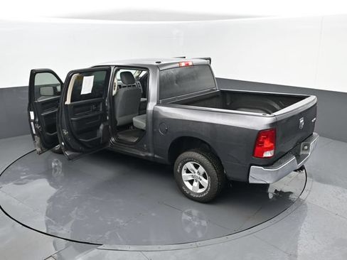 Used 2017 RAM 1500 ST w/ SXT Appearance Group AWD/4WD image 24