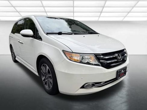 Used 2014 Honda Odyssey Touring Elite image 7