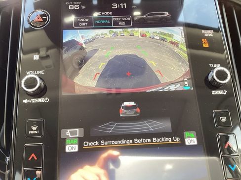 Used 2025 Subaru Ascent Touring image 21