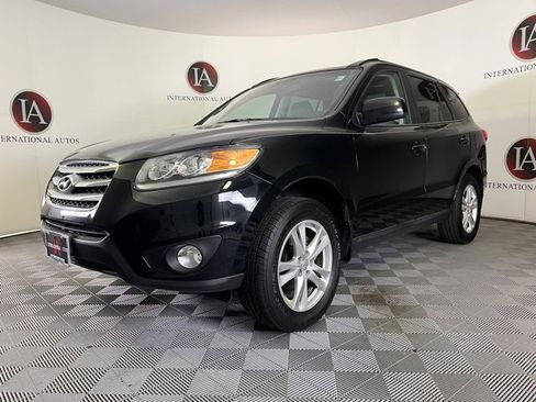 Used 2012 Hyundai Santa Fe SE image 2