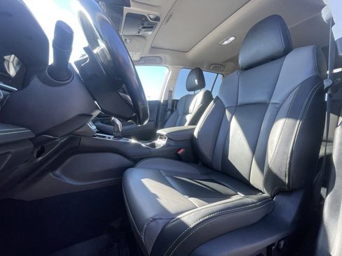 Used 2024 Subaru Outback Onyx Edition XT image 22