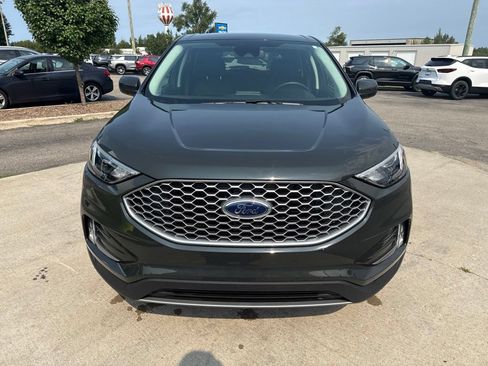 Used 2024 Ford Edge SEL w/ Convenience Package AWD/4WD image 2