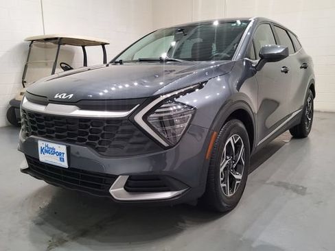 Used 2024 Kia Sportage LX FWD image 4